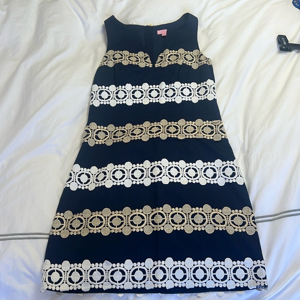 Lilly Pulitzer Women’s Shift Dress, Size 10, Navy Blue with White and Gold lace